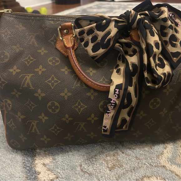 Louis Vuitton Monogram Canvas large Speedy purse - Not included on sale. - Picture 16 of 16